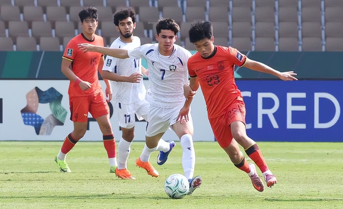 kaiyun-2-0！1-0！恭喜中国队，4胜亚洲冠军，历史首次，冲进世界杯稳了|国足|乌兹别克斯坦队|热身赛|男足|乌兹别克斯坦_新浪体育_新浪新闻