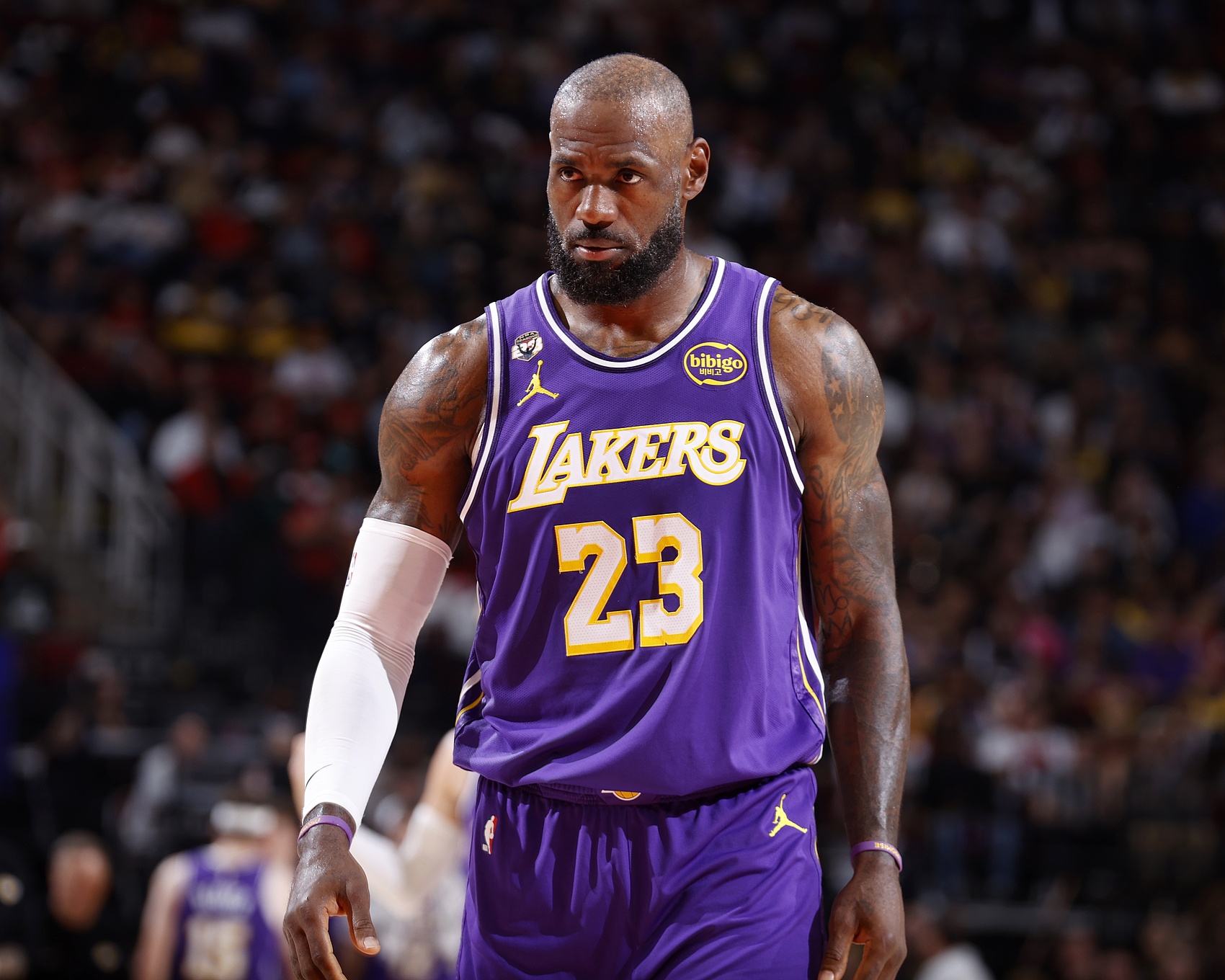 A·史密斯：湖蜜永远无法像骑蜜那样爱戴老詹 他不是科比&amp;魔术师