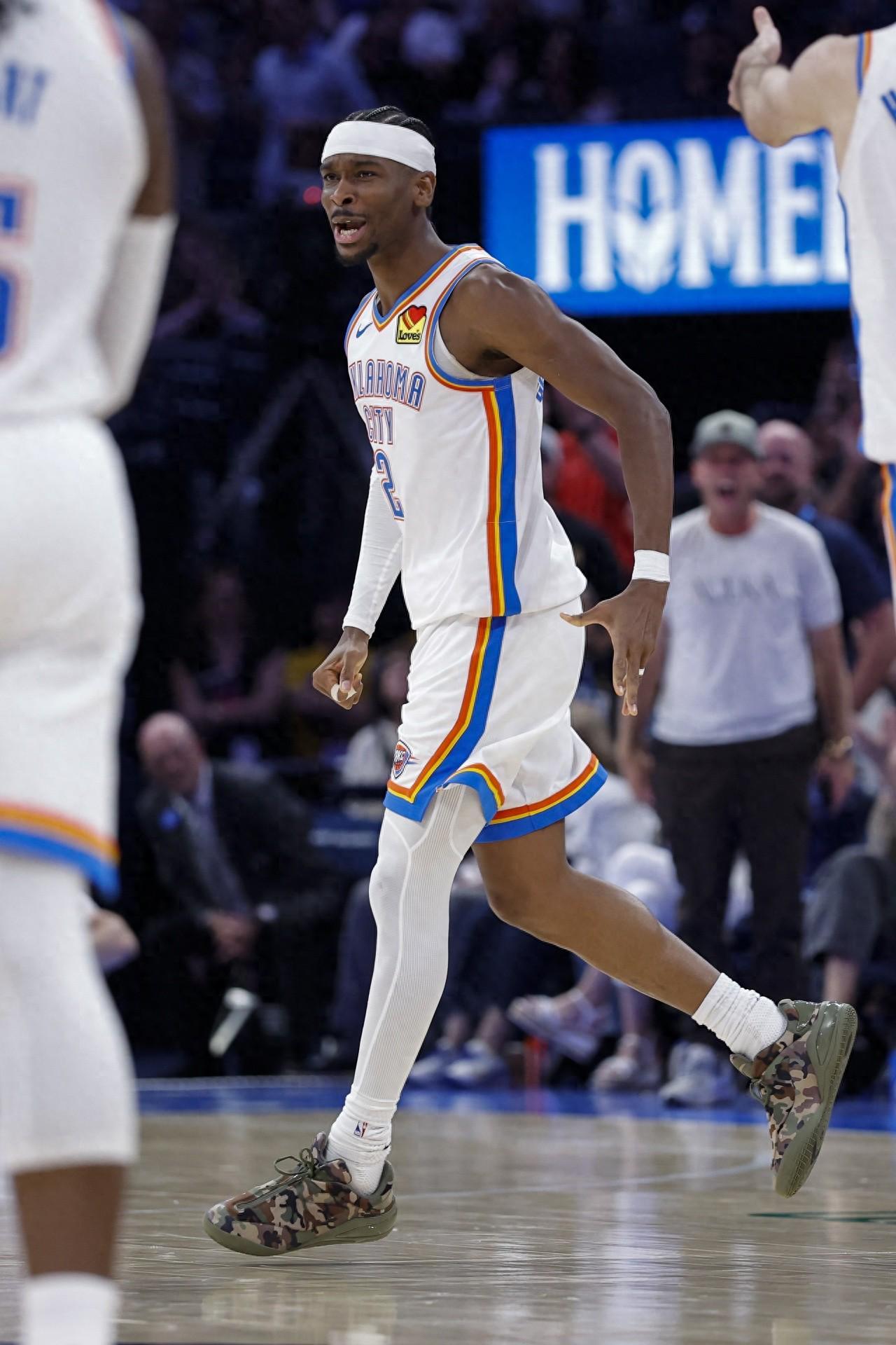 开云在线-SGA你太狠，都说你靠哨子，今天42+4+8，达成NBA历史独一无二纪录